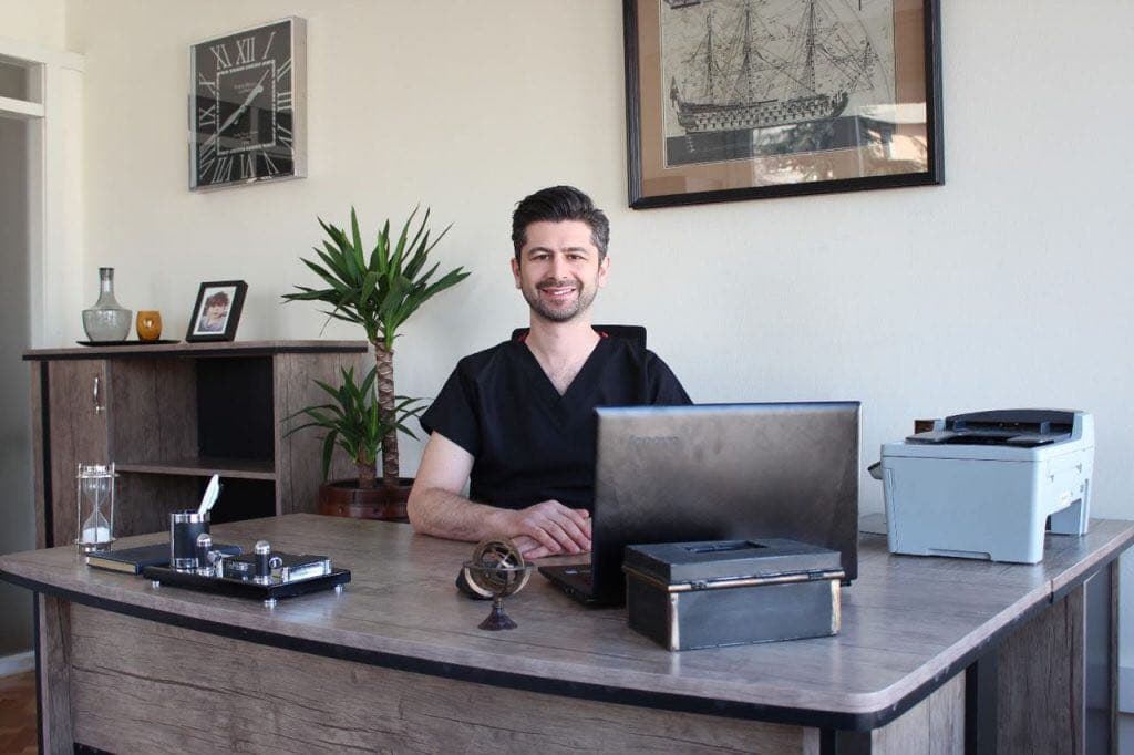 Kaan Pekiner Hair Clinic 2