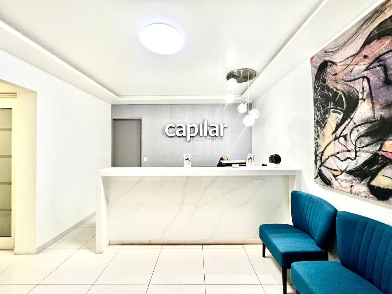Capilar Hair Center 1