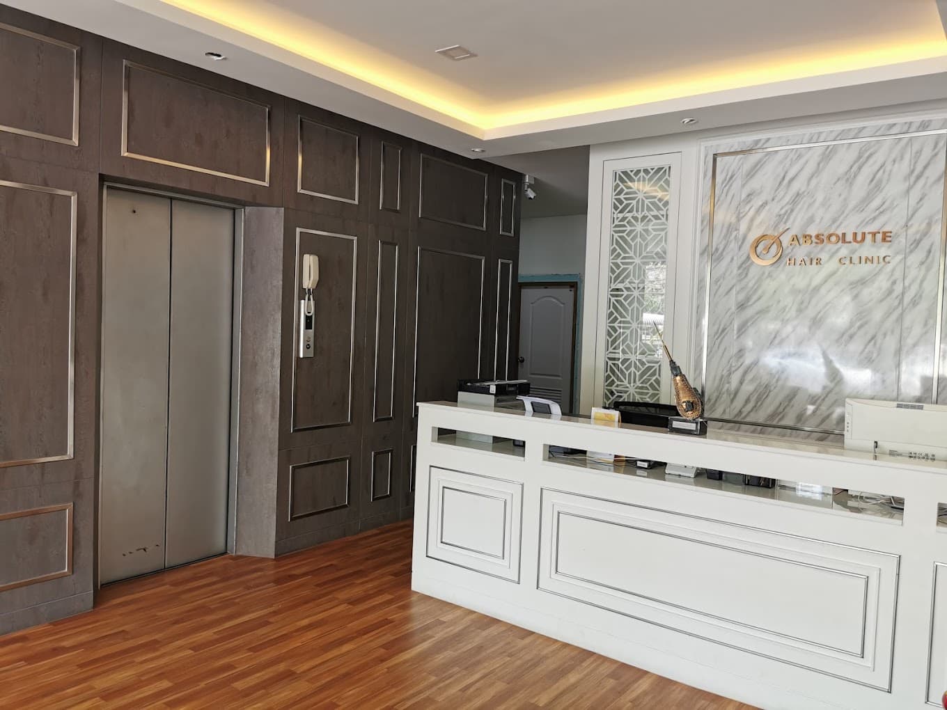 Absolute Hair Clinic 2