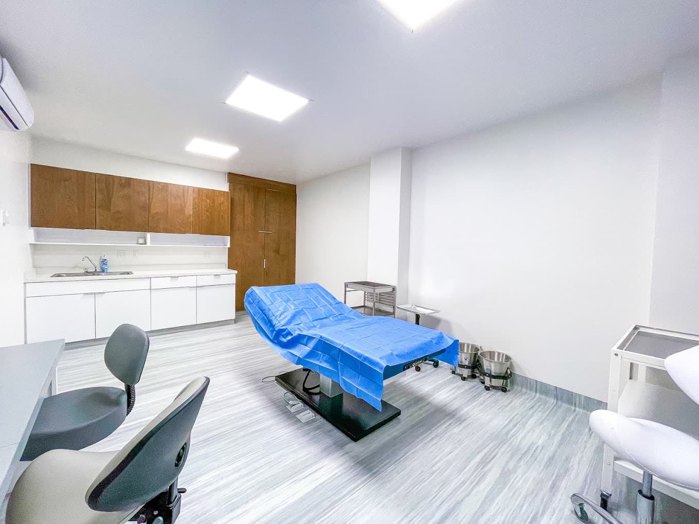 Capilar Hair Center 2