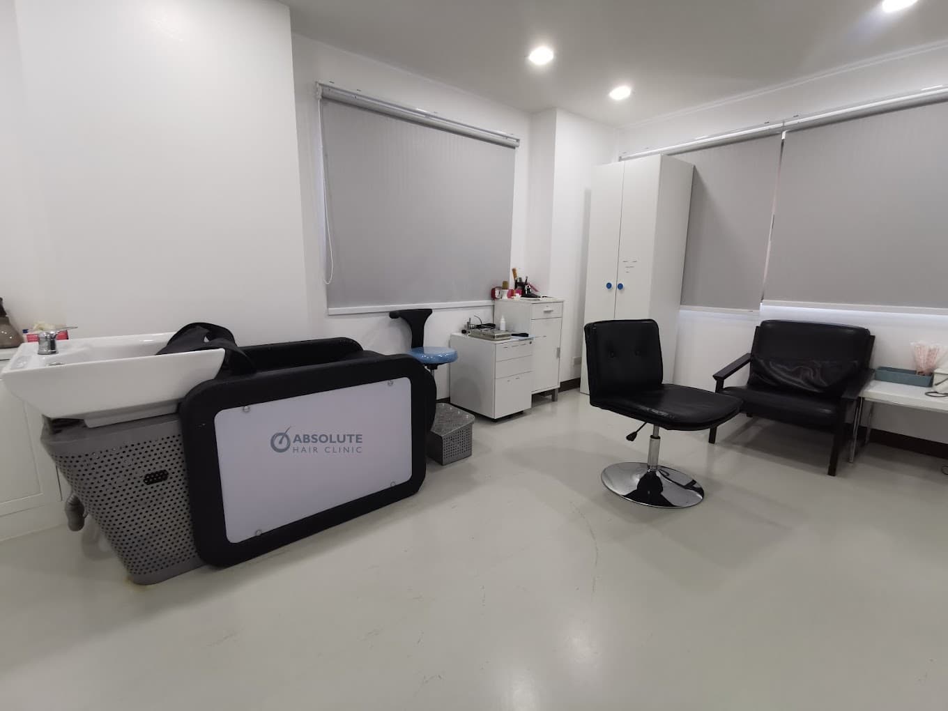 Absolute Hair Clinic 4